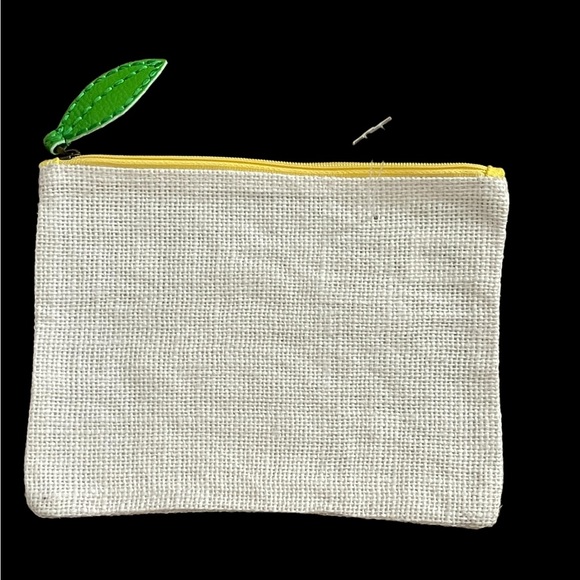 Two’s Company Jute Lemon 🍋 sequence Makeup Accessory bag NWOT - Picture 2 of 6